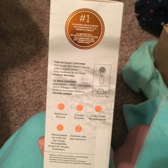 Brand new unopened Clarisonic Mia Smart in Mint - Picture 2 of 3